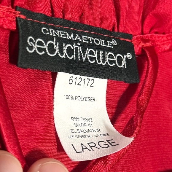 Vintage Y2K Red Satin Wrap Robe by Cinema Etoile Seductivewear – Size Large - Picture 5 of 6